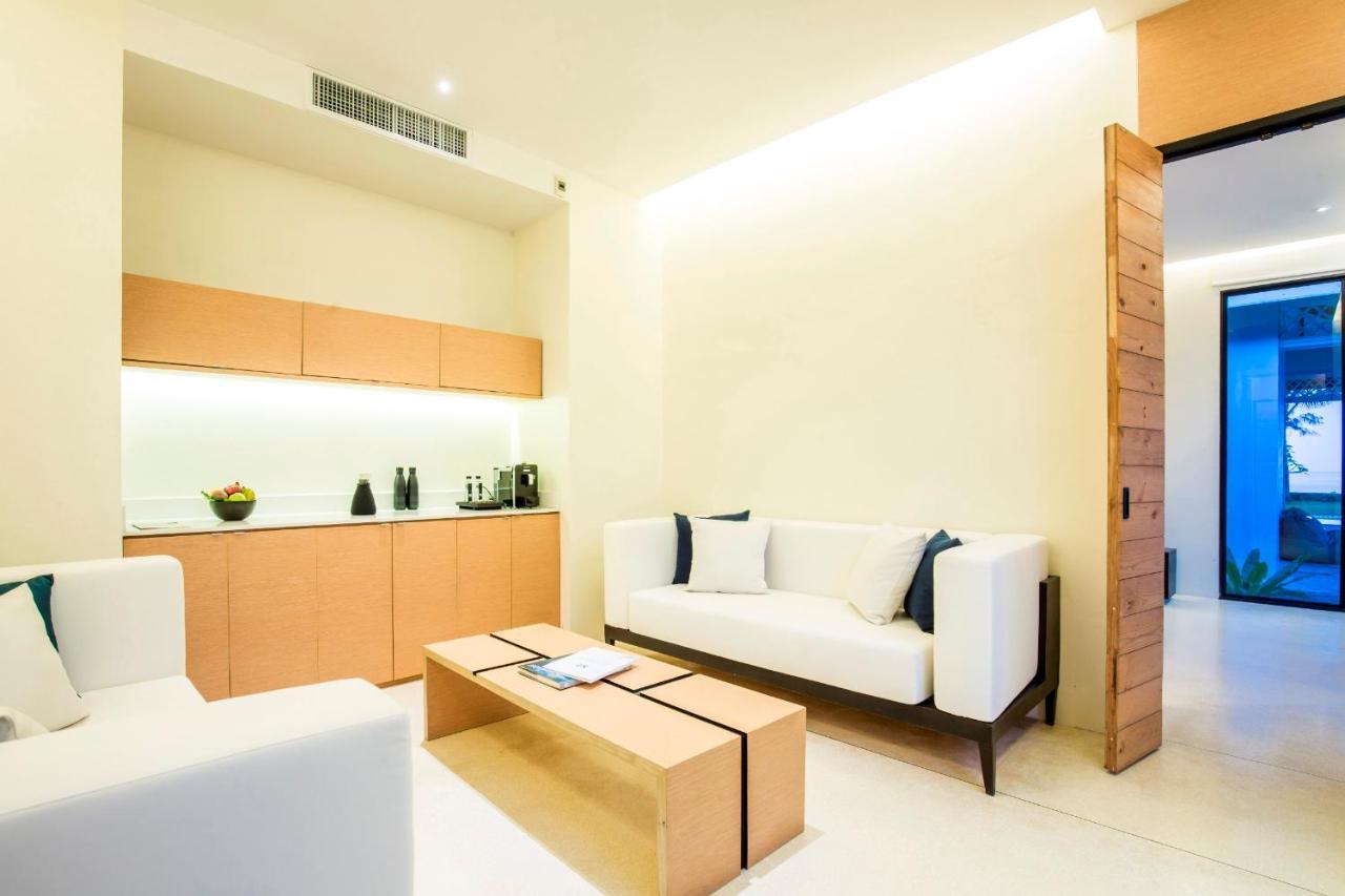 The Anda Mani Khaolak Beachfront Villas Khao Lak Bagian luar foto