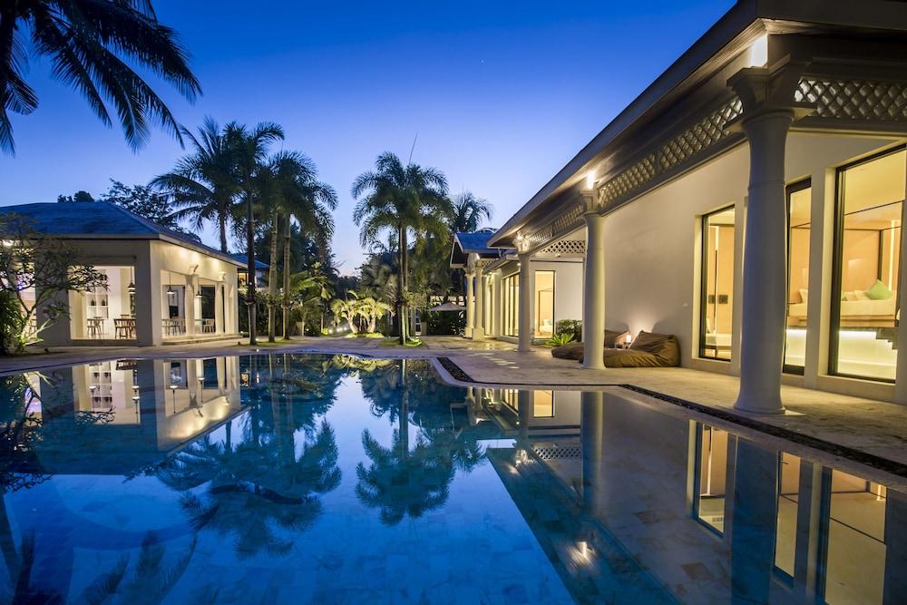 The Anda Mani Khaolak Beachfront Villas Khao Lak Bagian luar foto