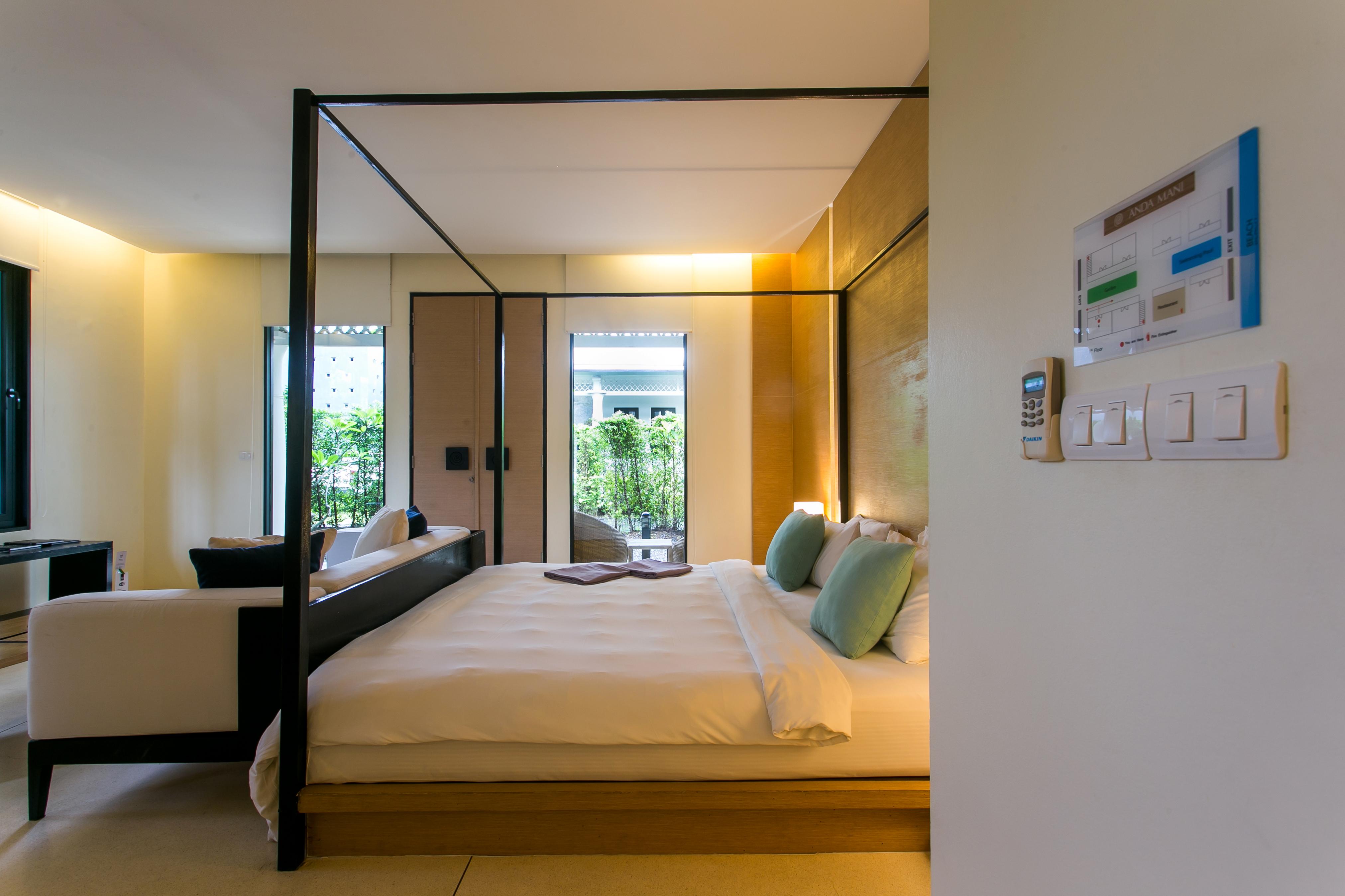 The Anda Mani Khaolak Beachfront Villas Khao Lak Bagian luar foto