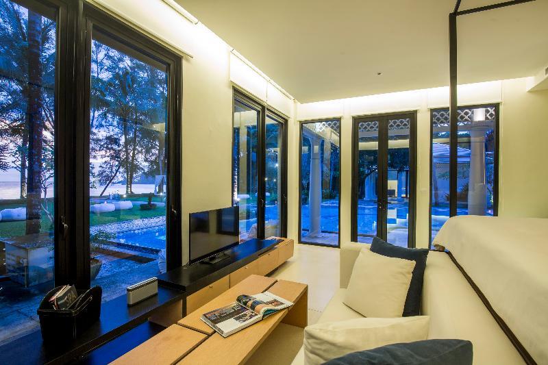 The Anda Mani Khaolak Beachfront Villas Khao Lak Bagian luar foto